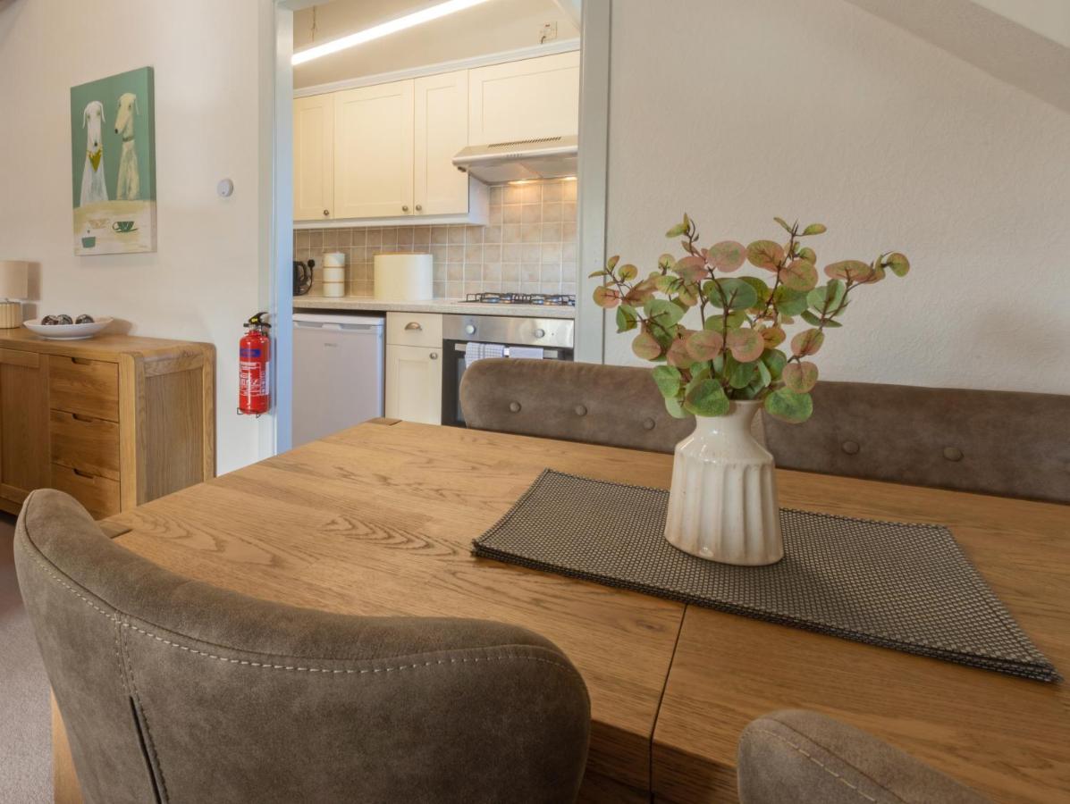 Stonyhurst Spacious Apartment, Great Location. Clitheroe Bagian luar foto